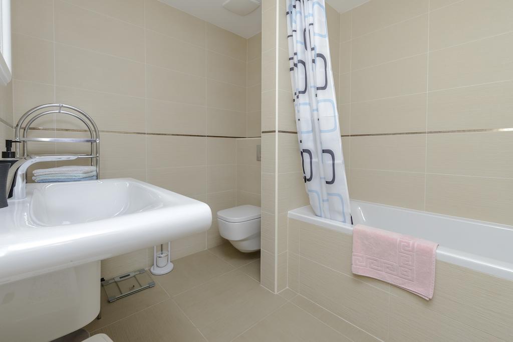 Apartments Dvori Lapad 2 Direct Sea View Dubrovnik Zimmer foto